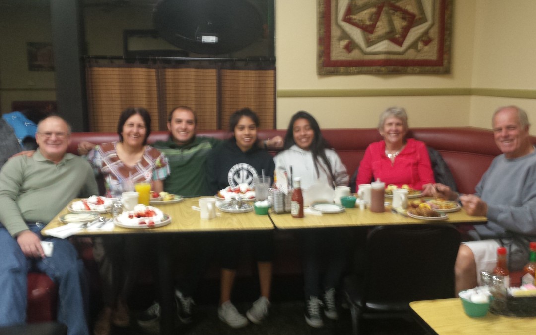 Breakfast with Youth